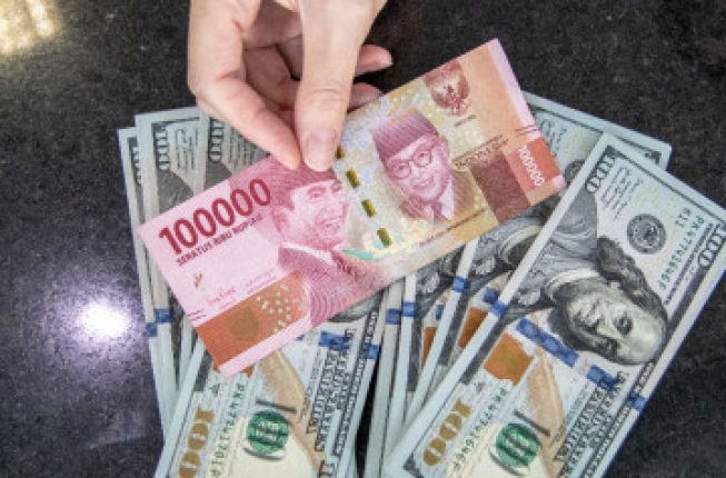 Nilai Tukar Rupiah Makin Melemah Terhadap Dolar AS